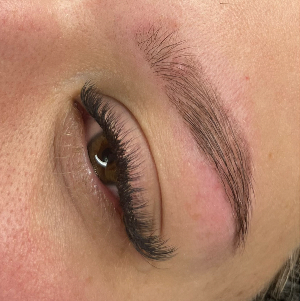 Архитектура бровей (корекция и окрашивание) краска/хна