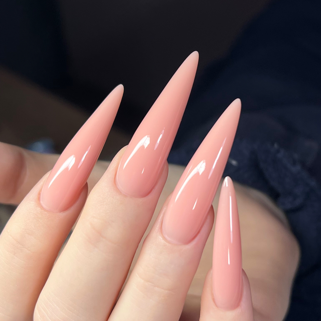 Наращивание ногтей