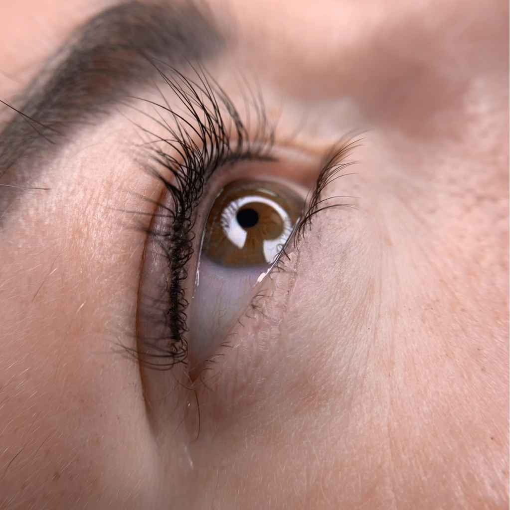 (Первичная процедура) Перманентный макияж межресничного пространства