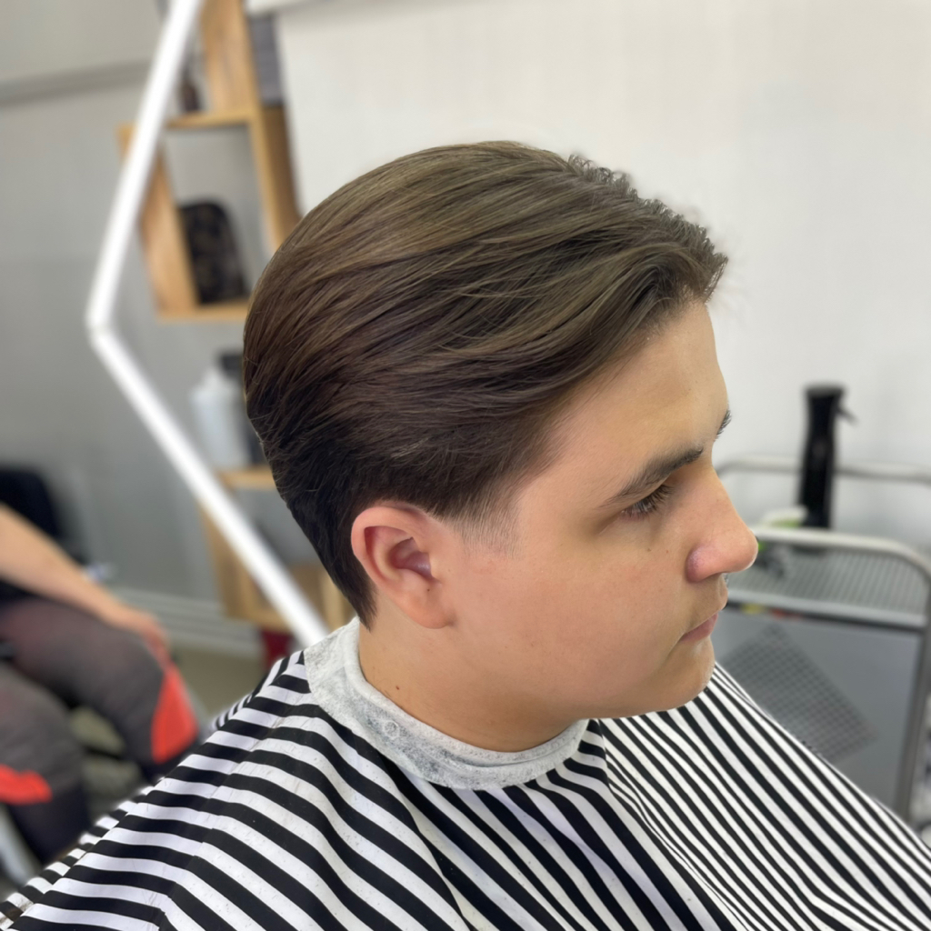Мужская удлиненная стрижка