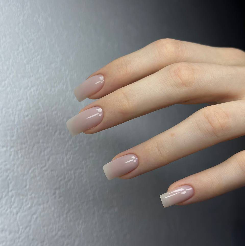 Маникюр с покрытием (однотон)