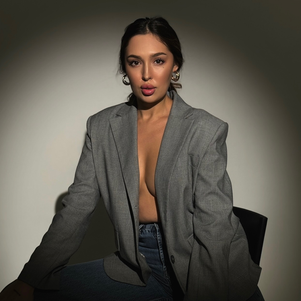 Петрова Адэлина