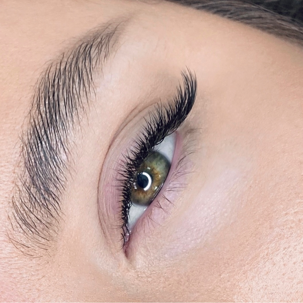 Lash: 2,5D volume