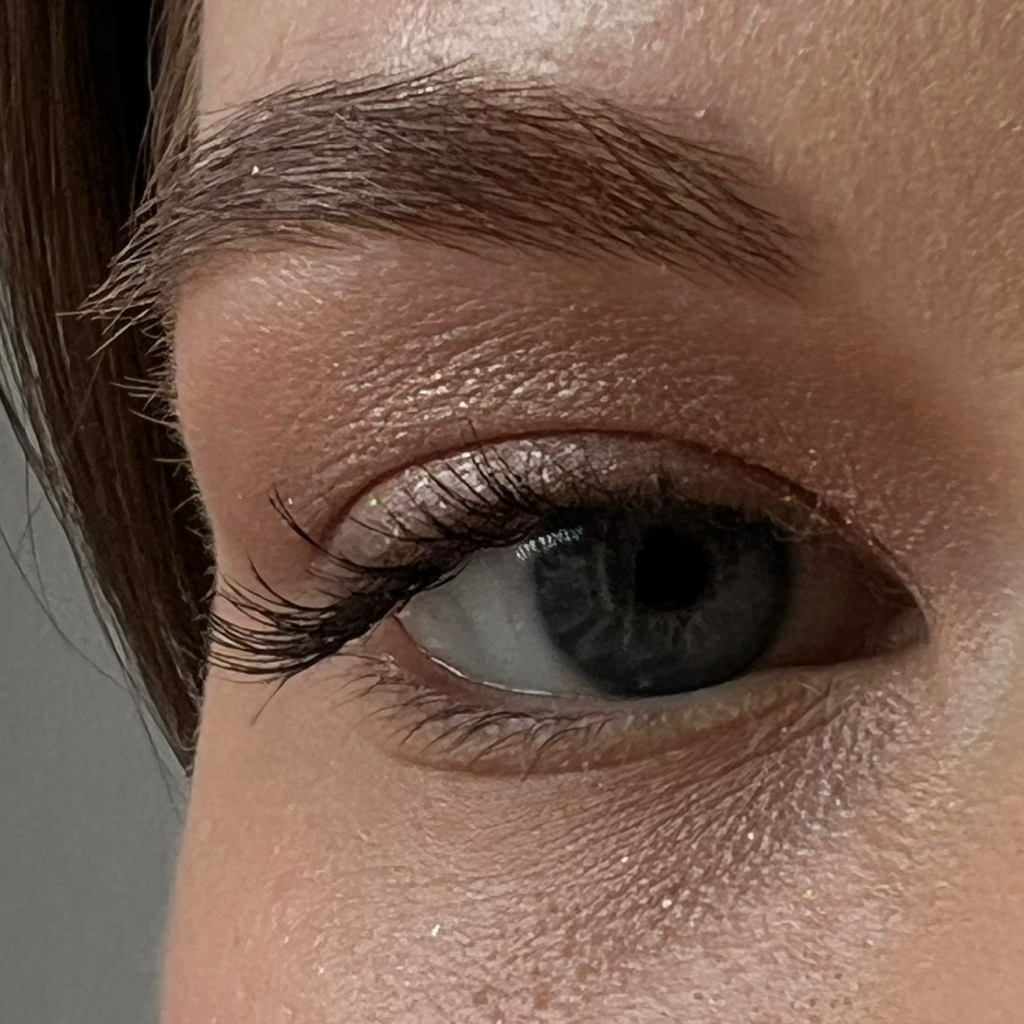 Окрашивание ресниц