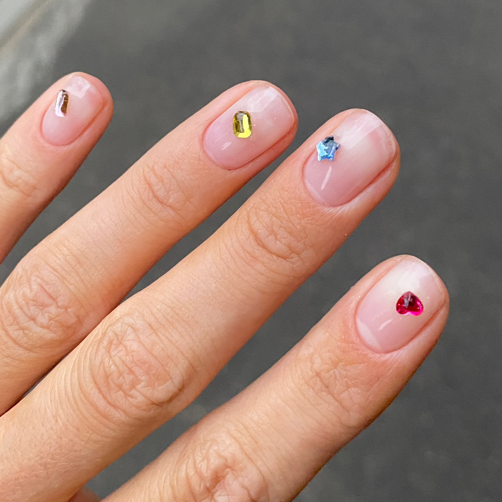 (в «0») Однотон/легкий дизайн