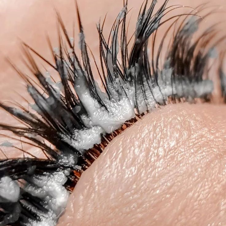 Снятие не нашего наращивания перед процедурой