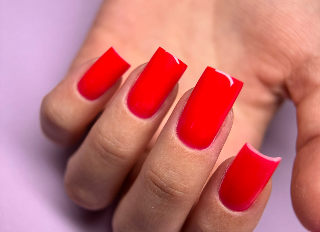 Маникюр с покрытием