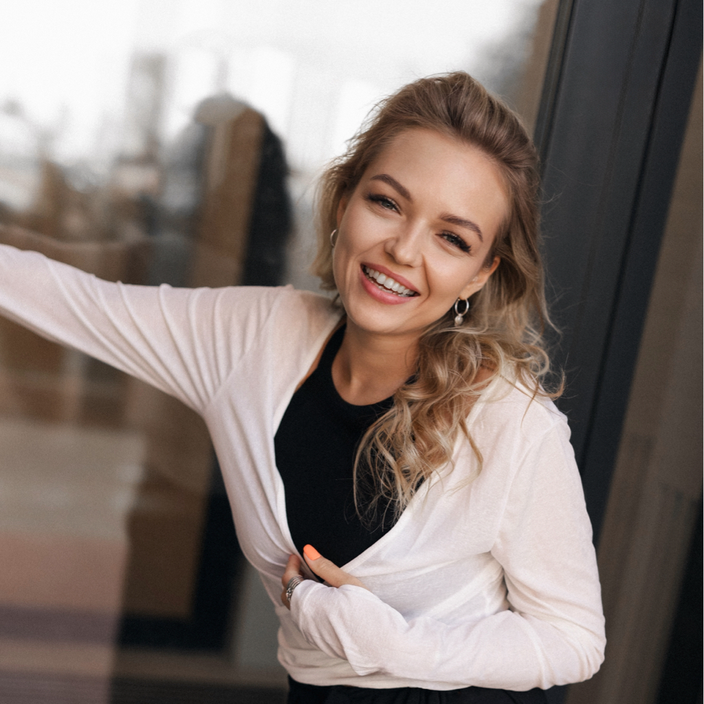 89325457675 Юлия