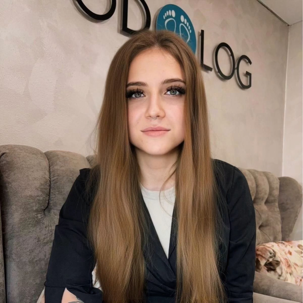 Настя Звягинцева_nail