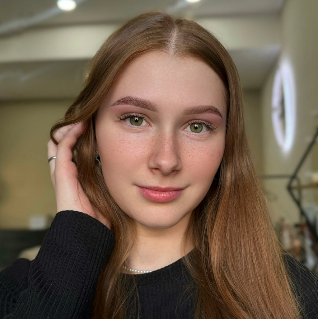 Осветление бровей