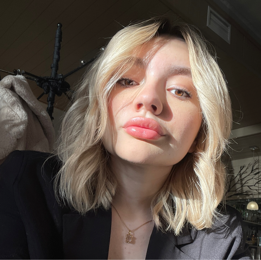 Укладка + Легкий Макияж