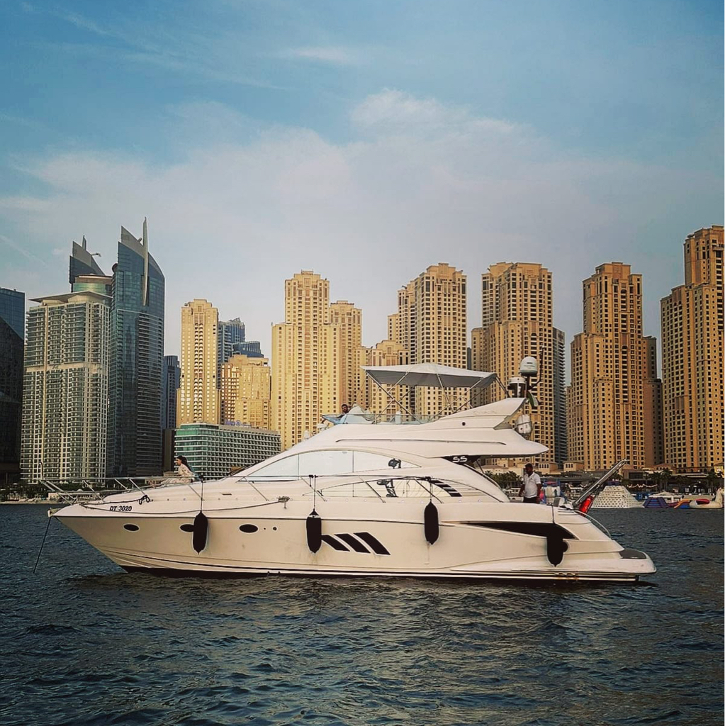 YACHT RENTALS