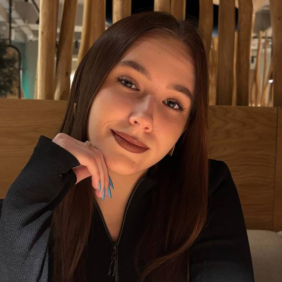 Кузина Карина