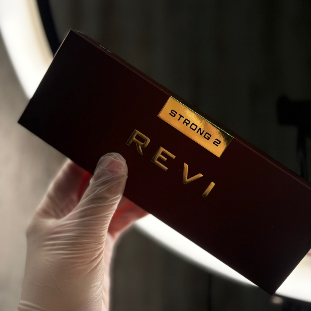 Биоревитализация лица и шеи препарат REVI Strong, 2 мл