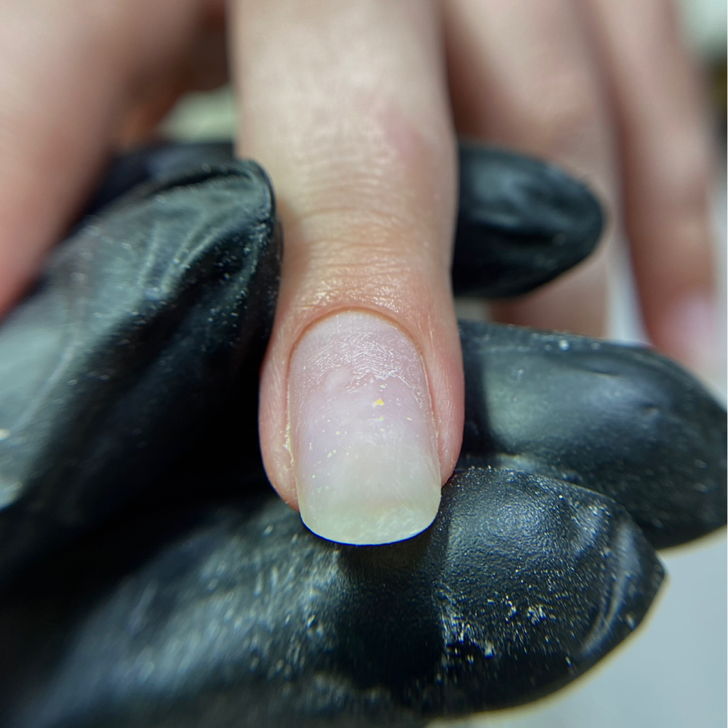 Маникюр без покрытия