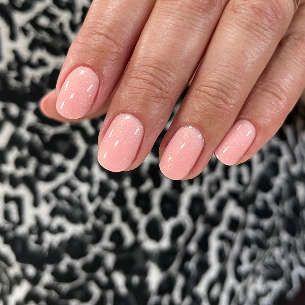 Ламинирование ногтей