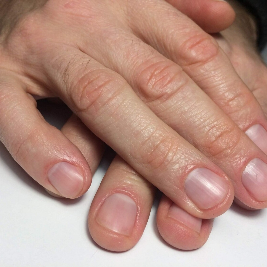 Маникюр мужской