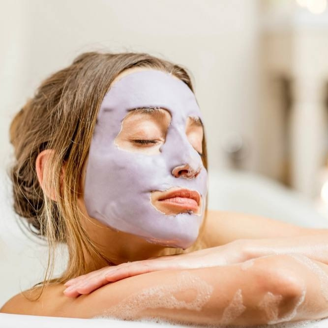 Процедура ухода за кожей лица на косметике ANSKIN BIG