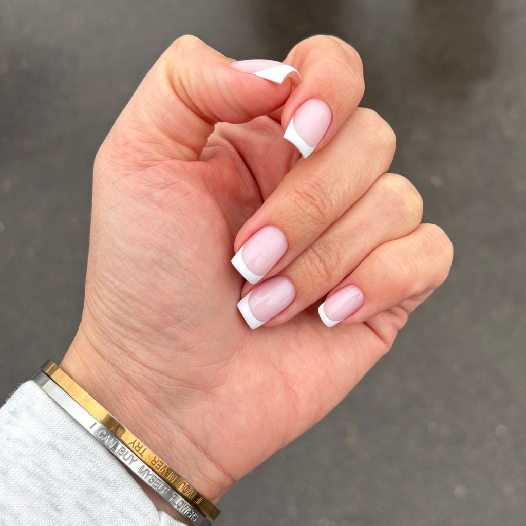 Французский маникюр (10 пальчиков)