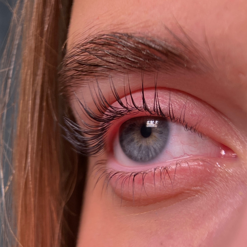 Ламинирование верхних и нижних ресниц