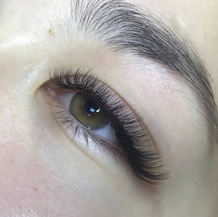 Наращивание ресниц 2D