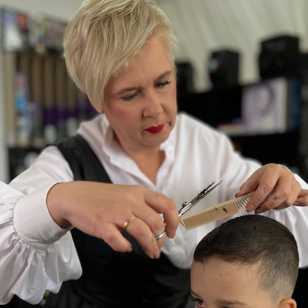 Парикмахер 1.0