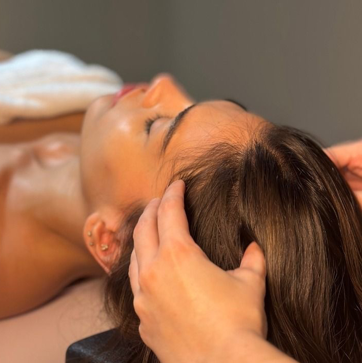 Массаж головы Бирманский массаж головы (30 минут)