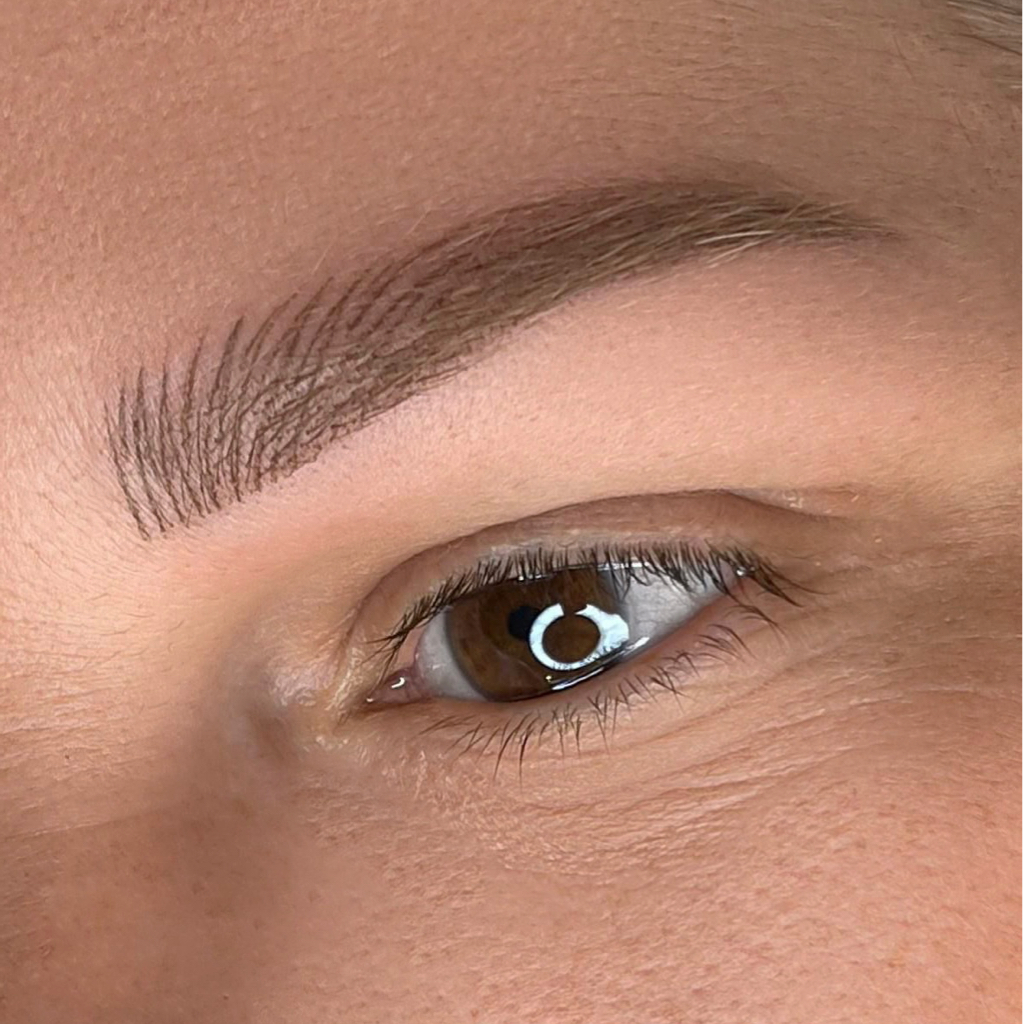 ПМ бровей рефреш