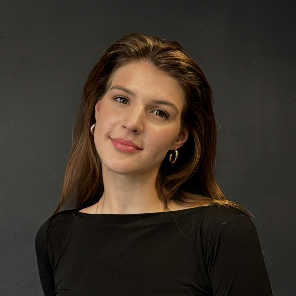 Алина