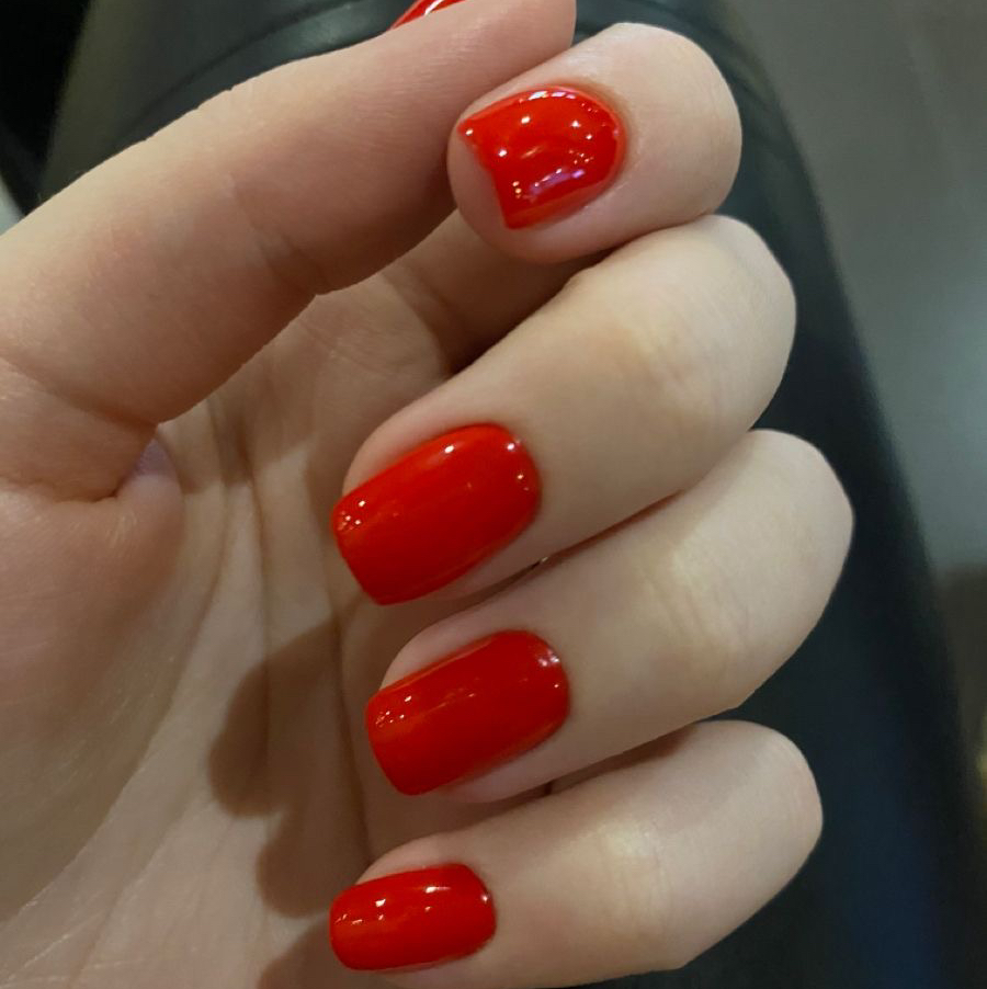 Маникюр с дизайном ( френч, втирка, аэрограф)