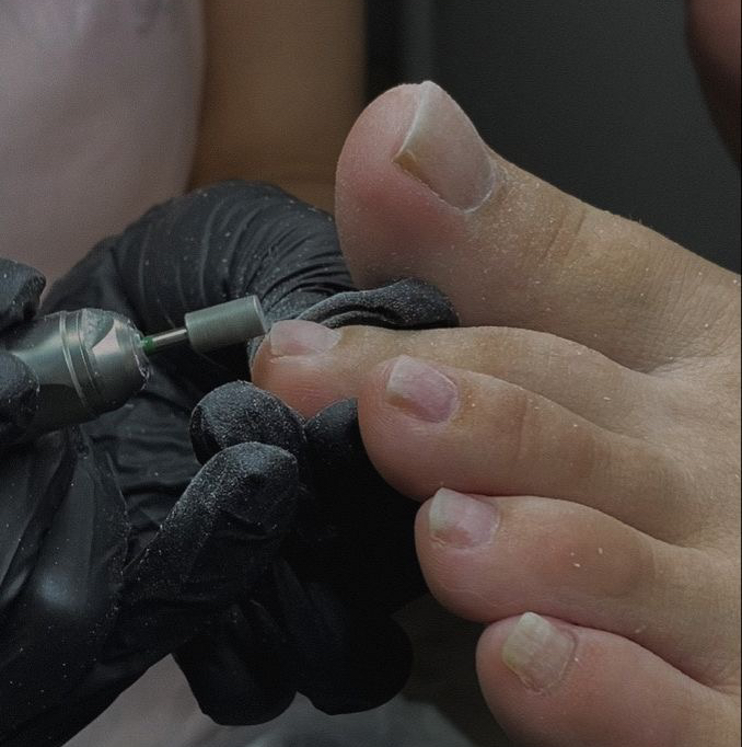 Обработка ногтевых пластин (без стопы)