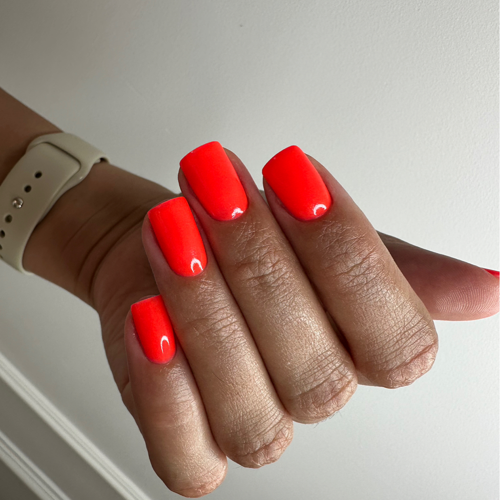 Комплекс маникюр с покрытием гель