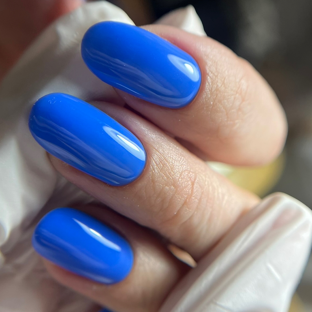 Маникюр+покрытие luxio(длинные ногти)