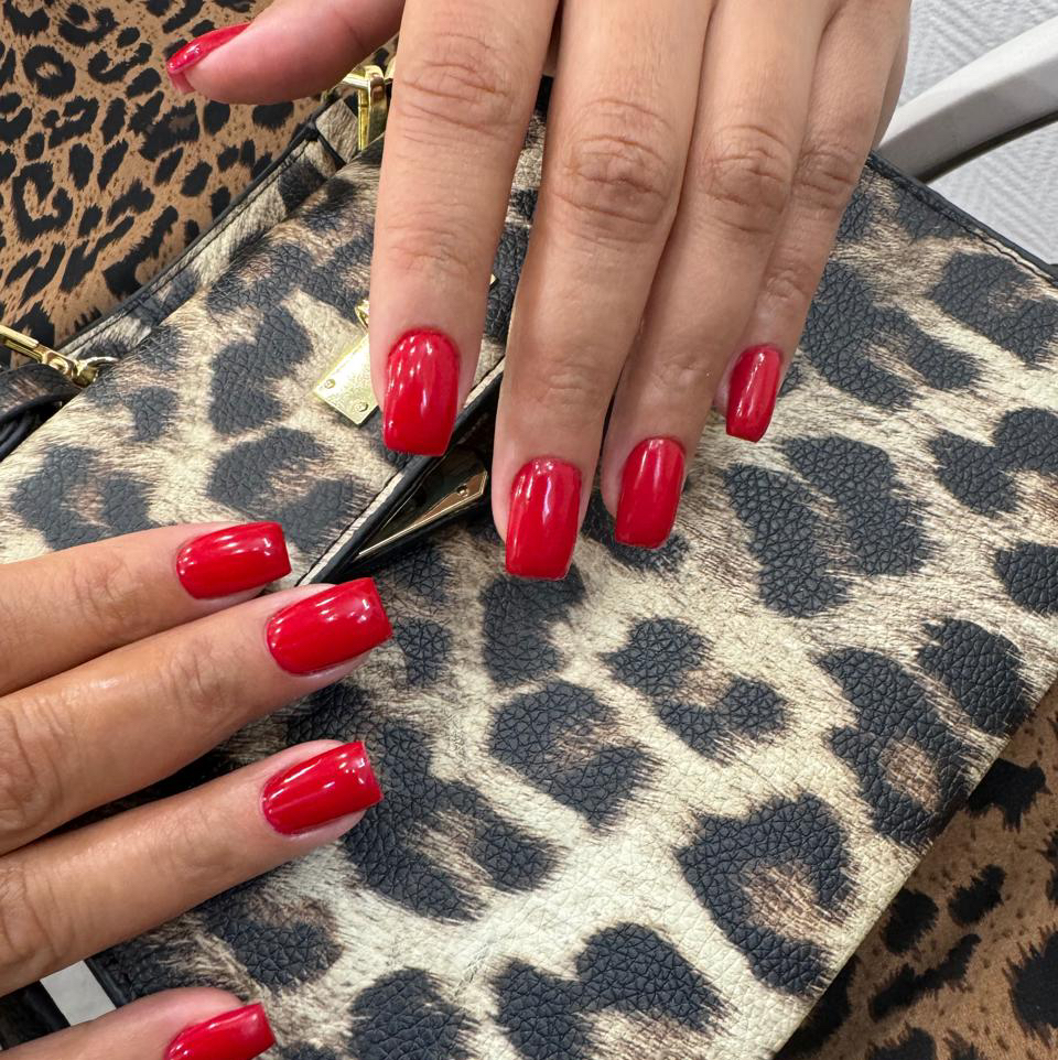 Маникюр + гель лак+укрепление ( стандарт)