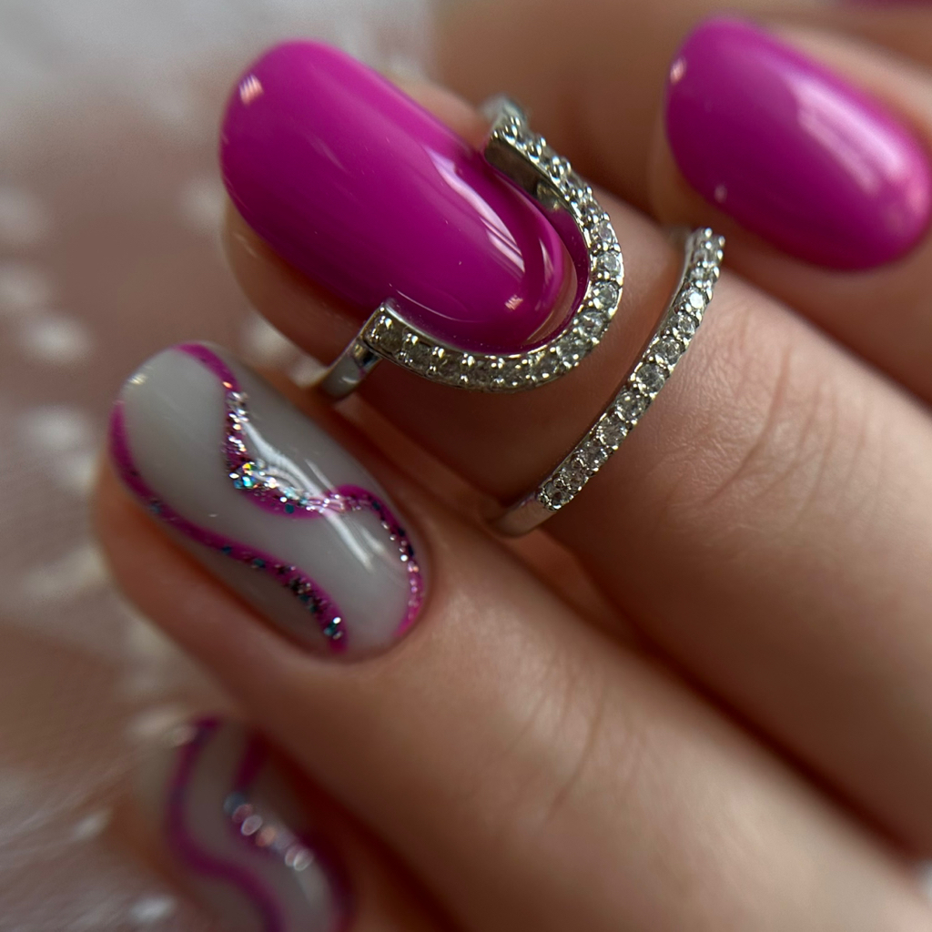 Маникюр с покрытием