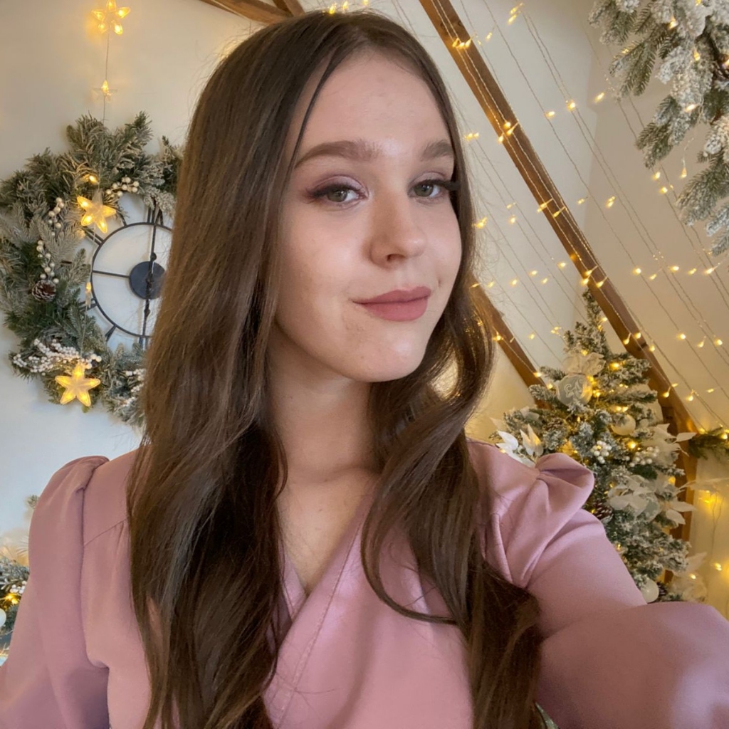 Николаева Александра