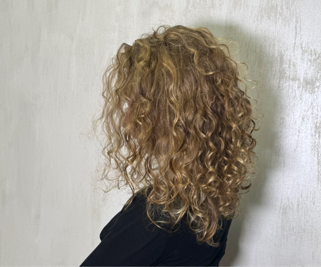 окудрение волос