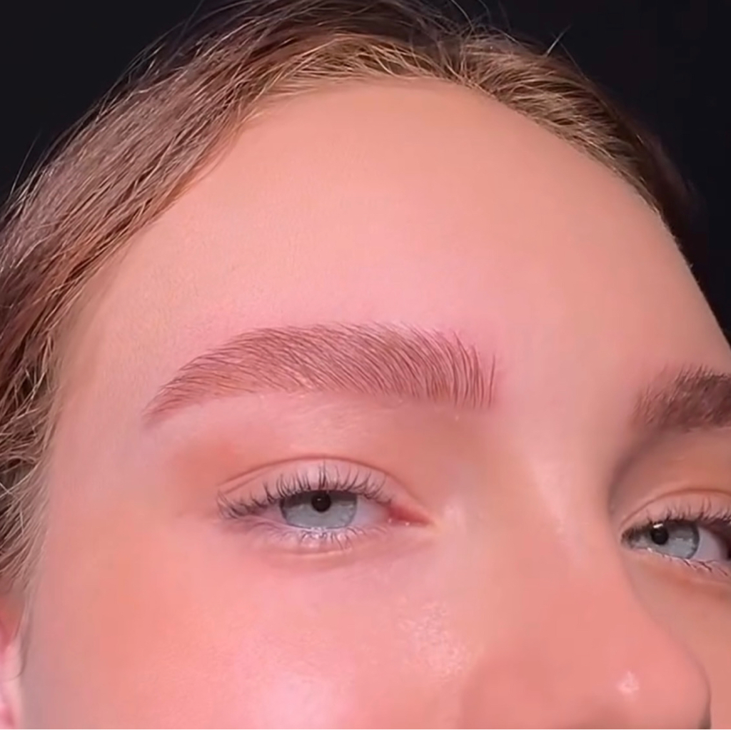 Оформление бровей (построение формы+окрашивание+коррекция)