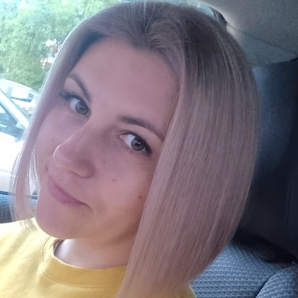 Эйсмонд Виктория