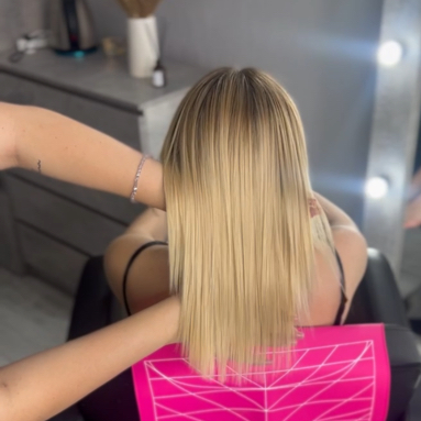 Кератиновое выпрямление