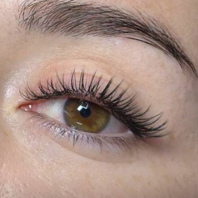 Наращение ресниц 1,5D