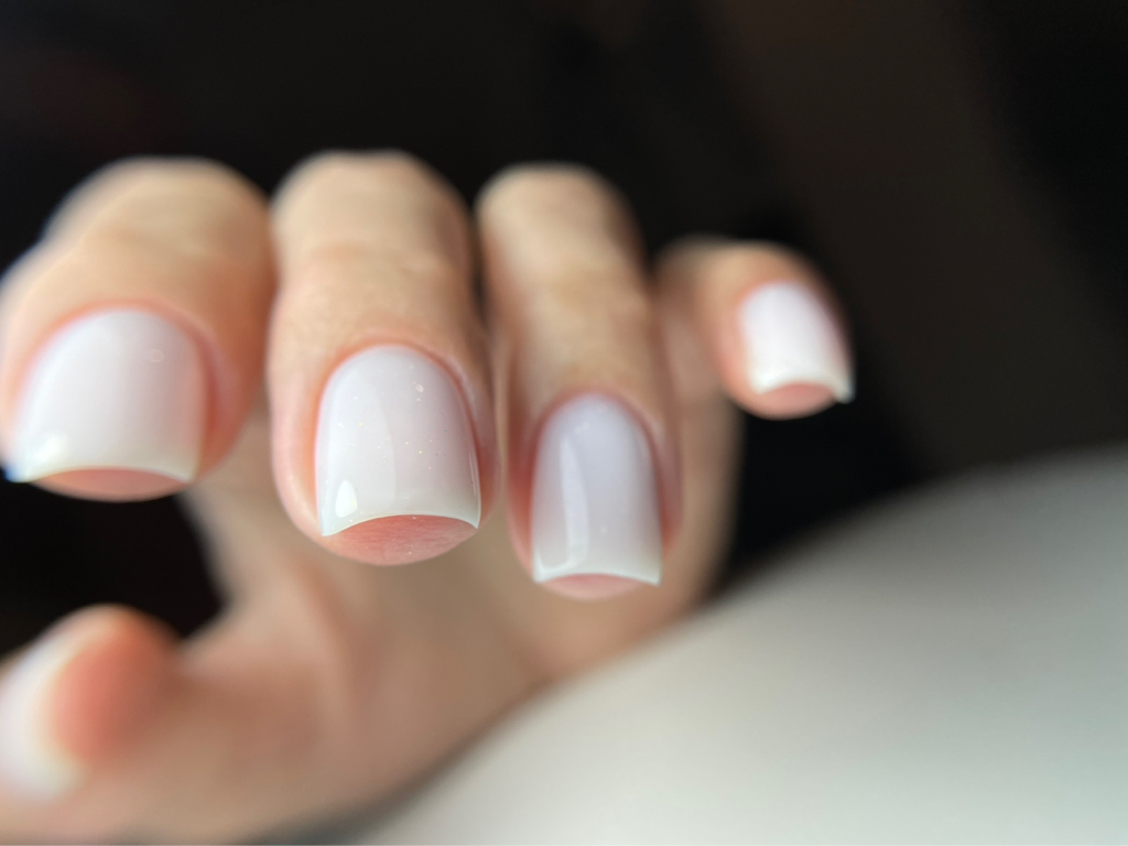 Гелевое наращивание с покрытием гель-лак топ-мастер