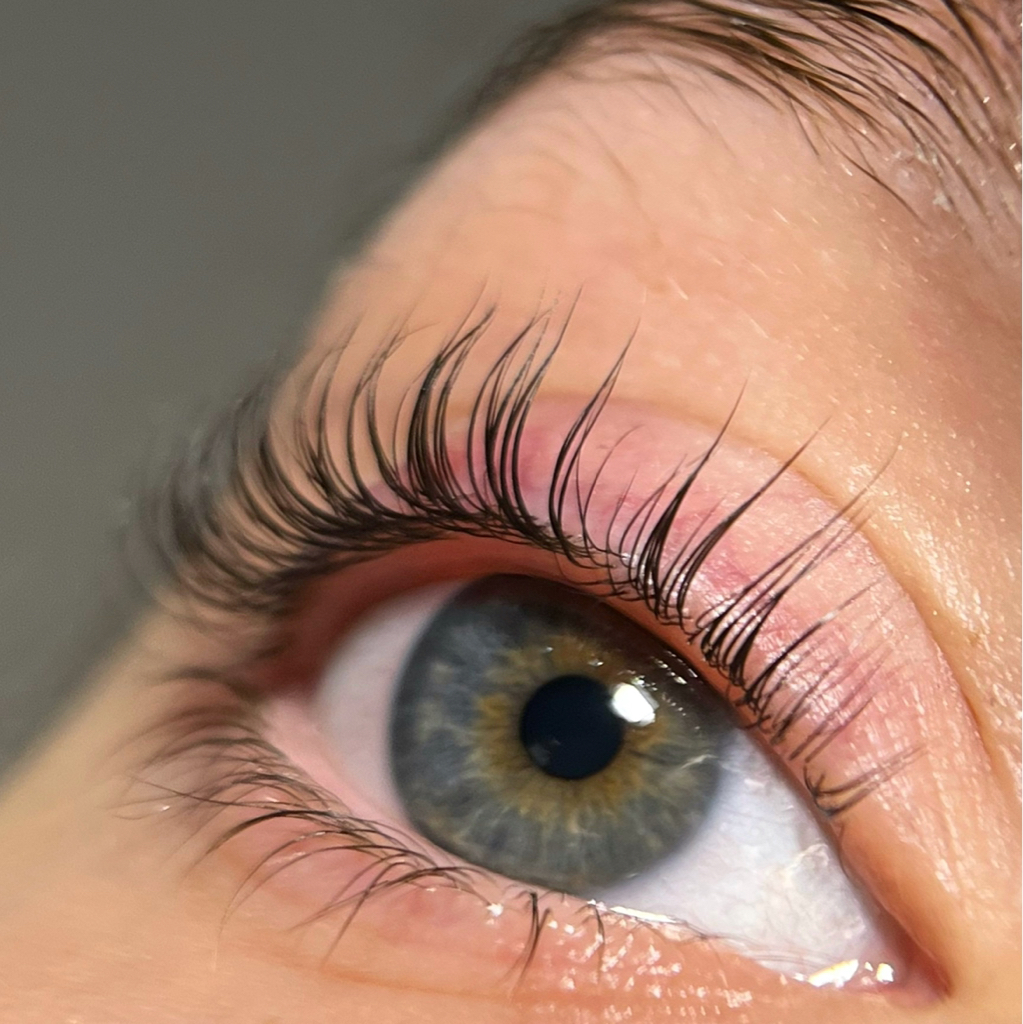 Ламинирование ресниц + уход