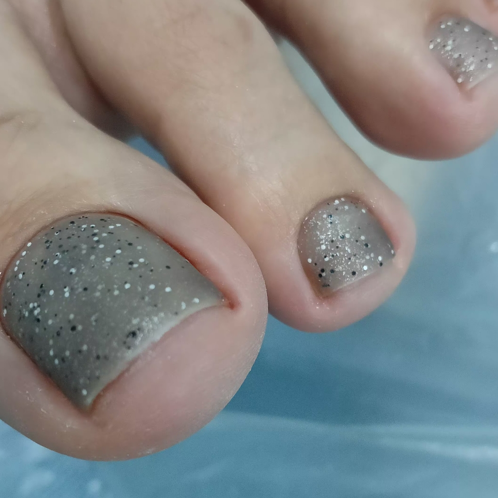 Педикюр (пальчики +гель-лак)