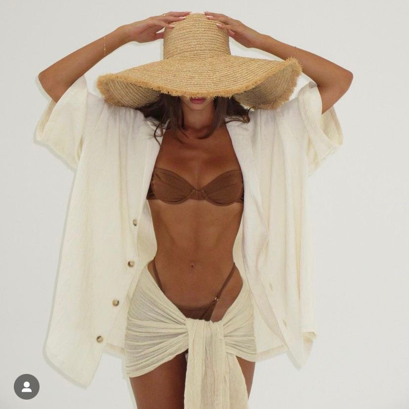 Белая линия живота