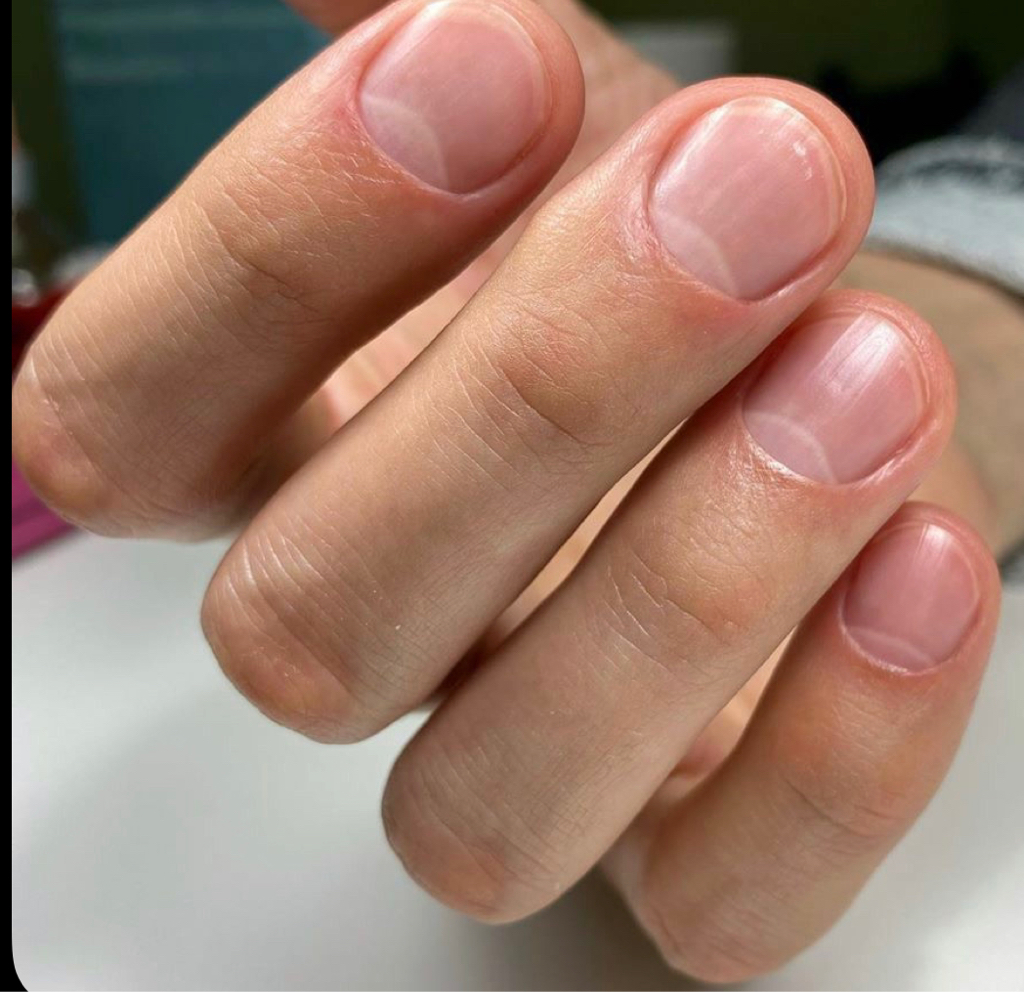 Маникюр мужской