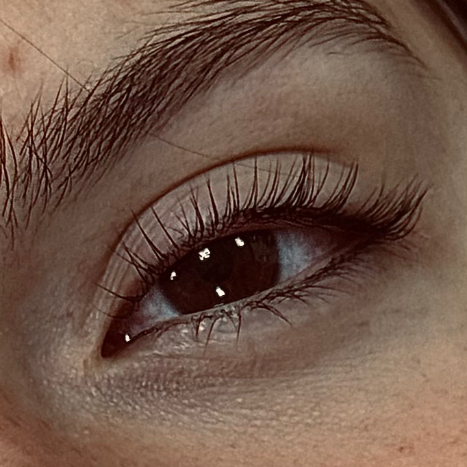 Ламинирование  Окрашивание ресниц