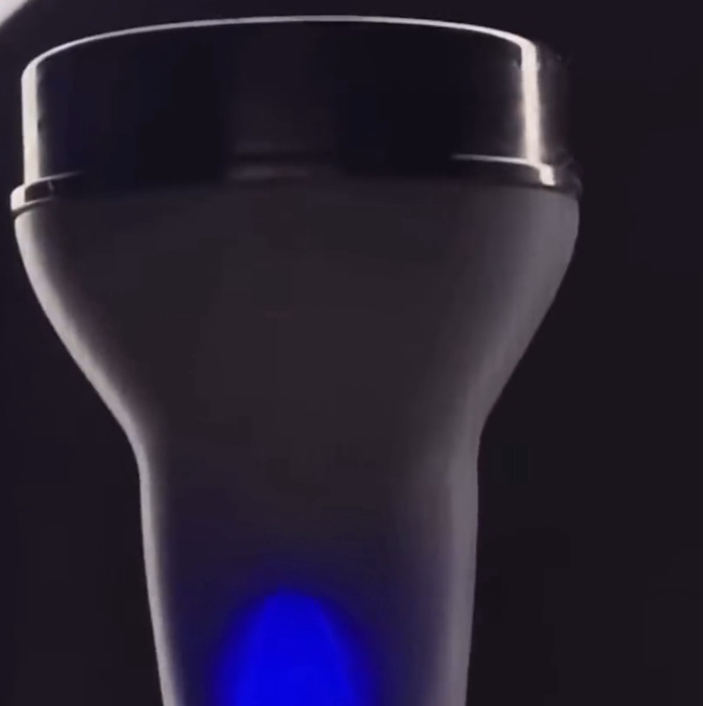 Фарфоровая куколка