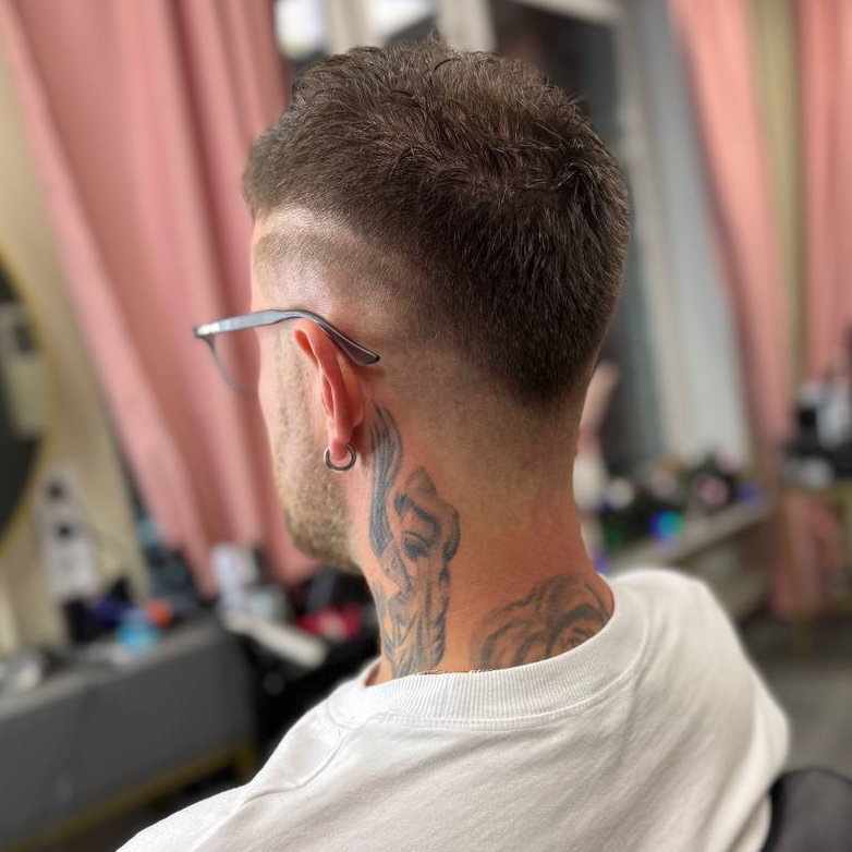 Мужская стрижка FADE