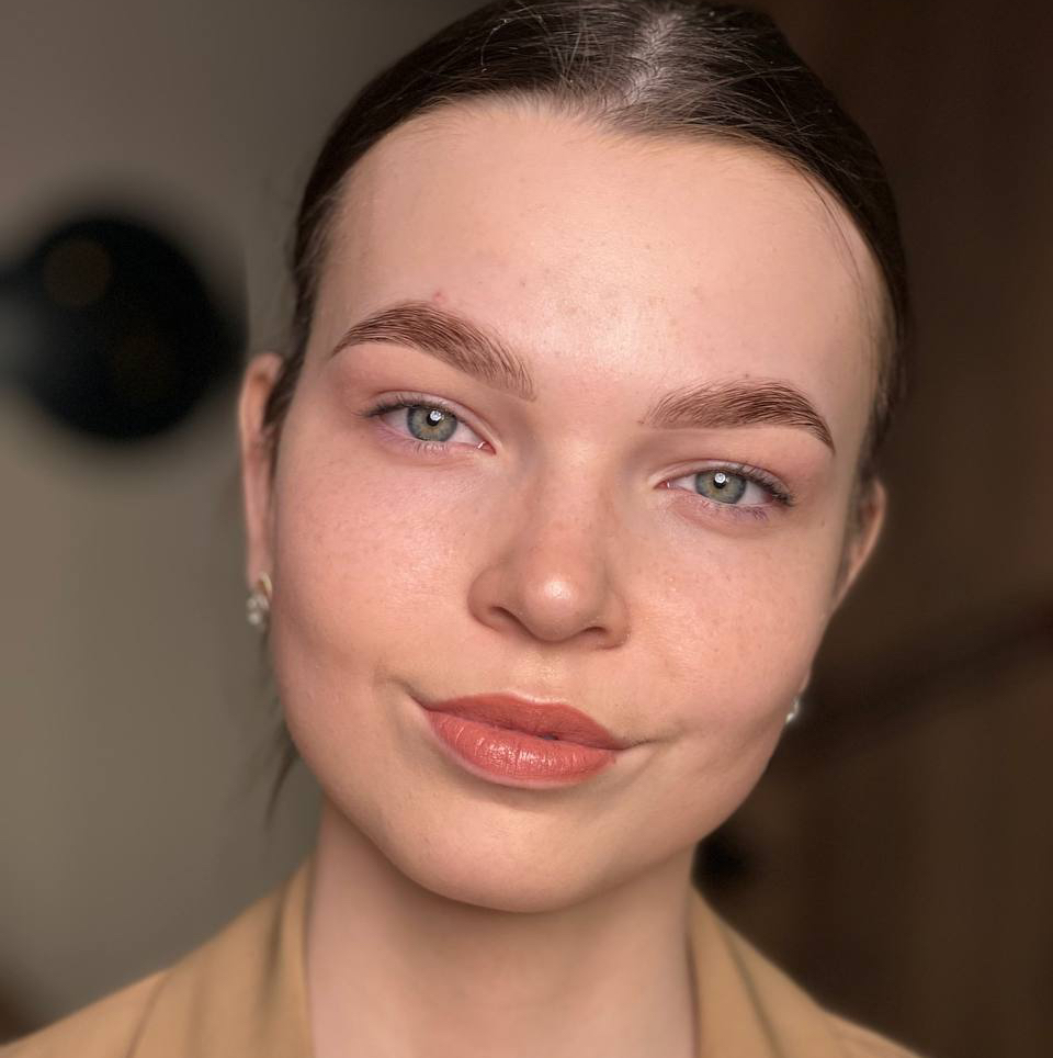 Ламинирование + окрашивание + коррекция бровей